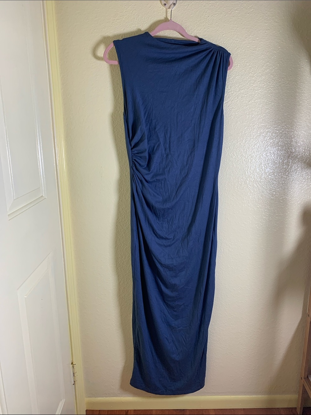 NWOT BTFBM Sleeveless Navy Ruched Maxi Dress, Size L